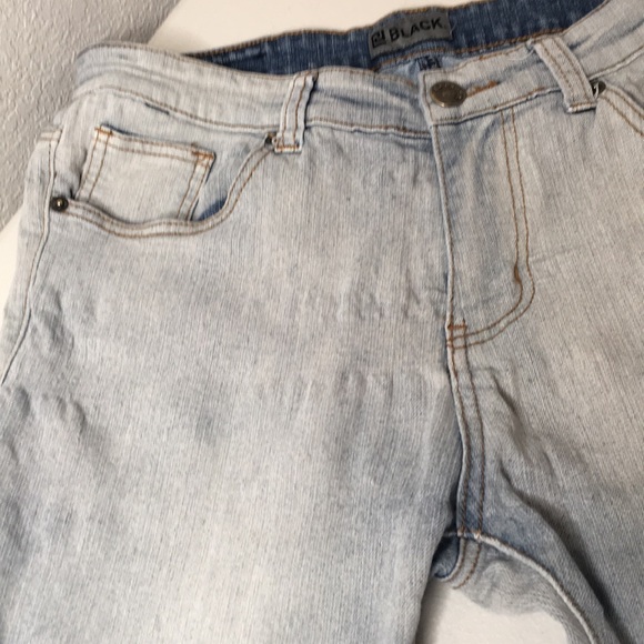 CJ Black- skinny jeans, faded & embellished stich - Picture 4 of 8